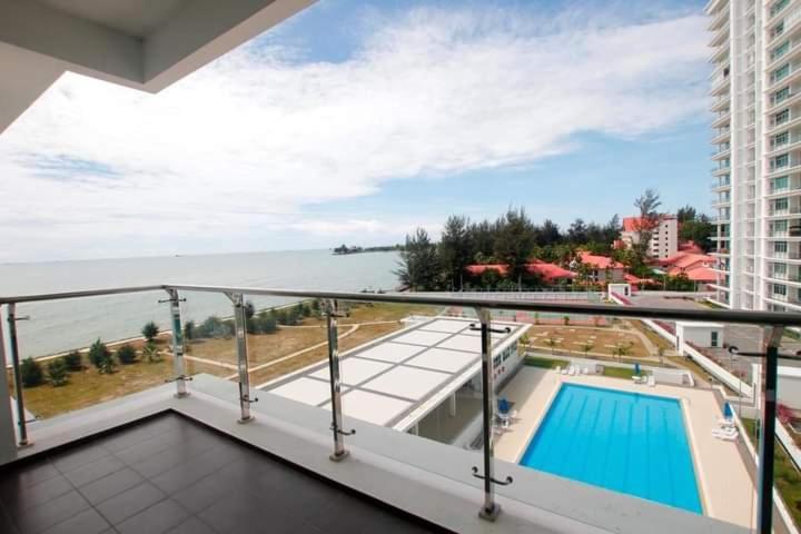 Imperial Suites Miri , Diamond Tower Exteriör bild