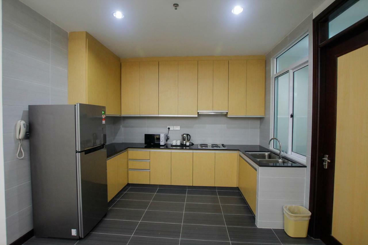 Imperial Suites Miri , Diamond Tower Exteriör bild